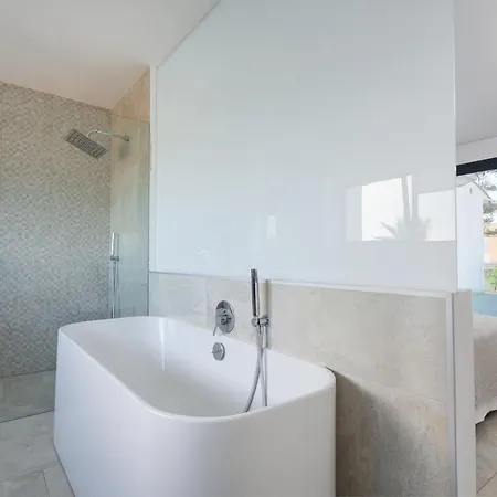 Casa Marian For 8 With Swimming Pool, Garden And Close To