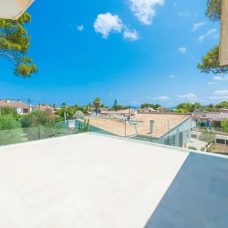 Villa Casa Marian For 8 With Swimming Pool, Garden And Close To *