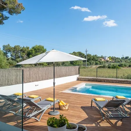 Villa Casa Marian For 8 With Swimming Pool, Garden And Close To *