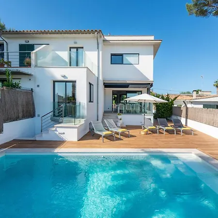 Villa Casa Marian For 8 With Swimming Pool, Garden And Close To Can Picafort (Mallorca)