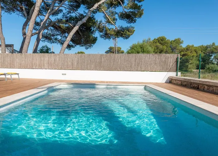 Casa Marian For 8 With Swimming Pool, Garden And Close To